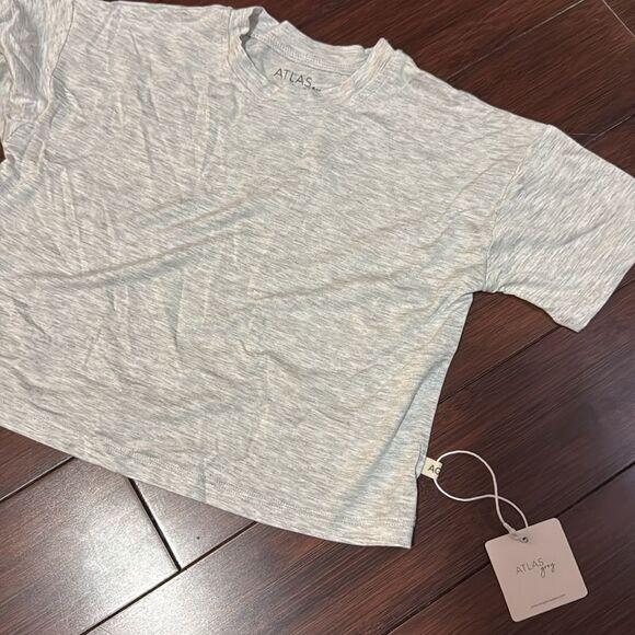 Set of (2) Baby T Shirts - White & Gray - NWT - Size 18-24 Months - Picture 2 of 4